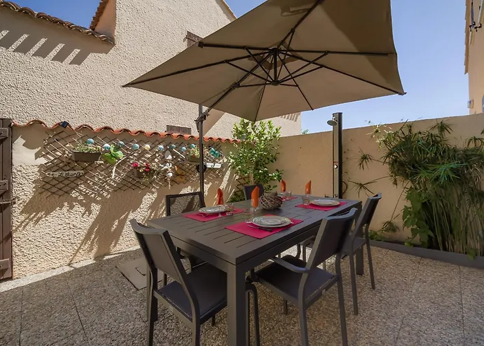 La Barque בית נופש